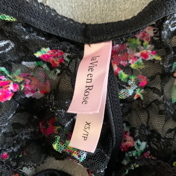 SOLD NWT ✨ 2pc LA VIE EN ROSE Lingerie Set - Picture 9 of 11